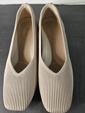 Arromic Knitted Womens Shoes Size 9.5W Nude Square Toe Slip On Low Heels Slip-On
